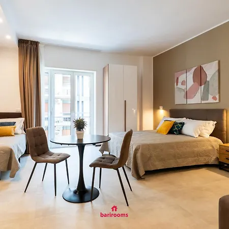 Barirooms - Urban 163 Guest house *