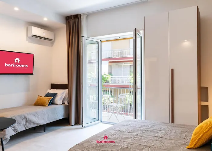 Barirooms - Urban 163 * Bari